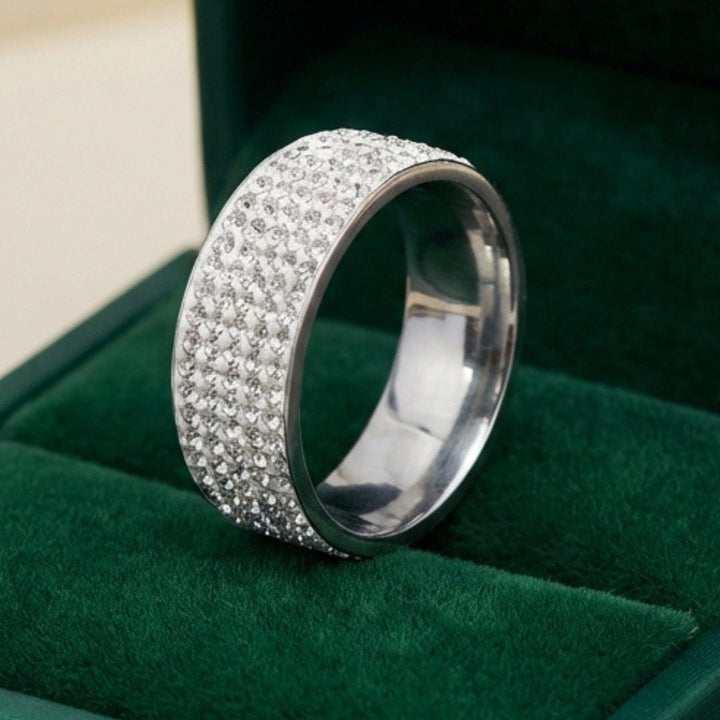 Pavé Ring with Crystals