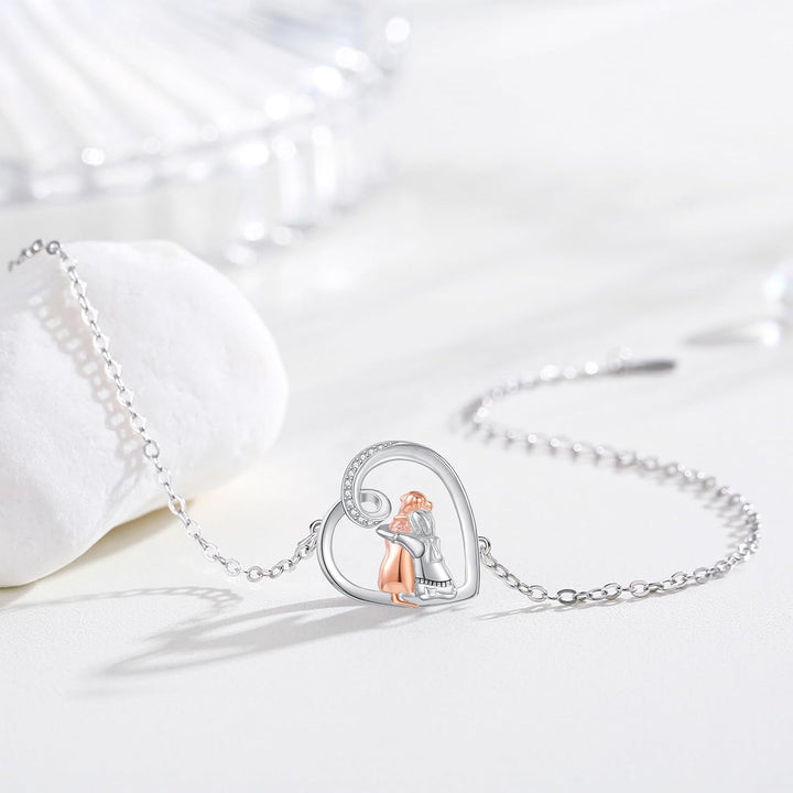 Adjustable Lucky Charm Bracelet – Simple and Charming