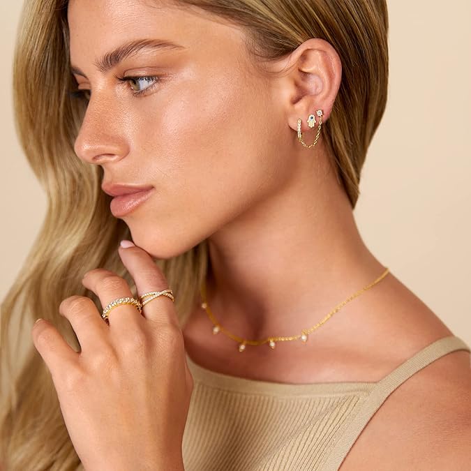 Adella stud earrings | Gold
