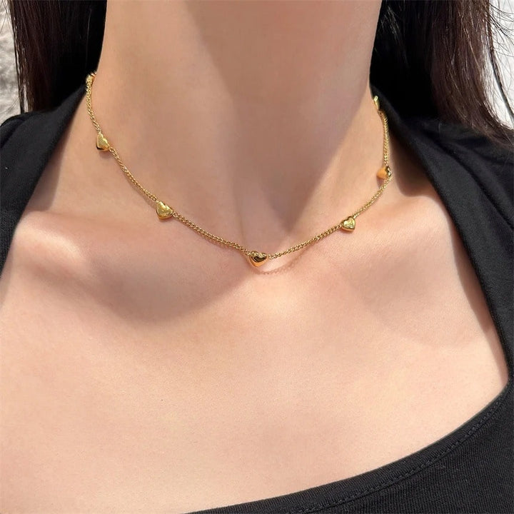 Kylie Delicate heart pendant necklace - Elegant everyday jewelry