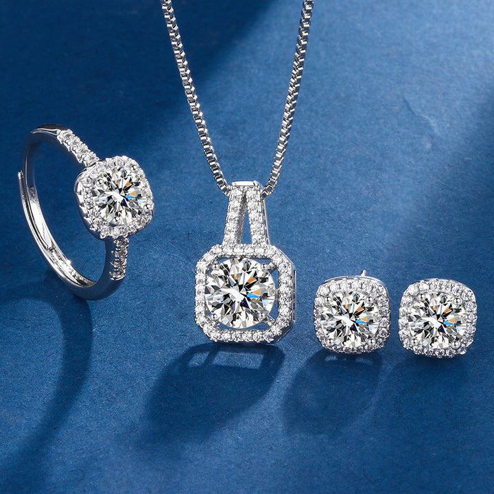 Aria set with radiant square stone | White gold