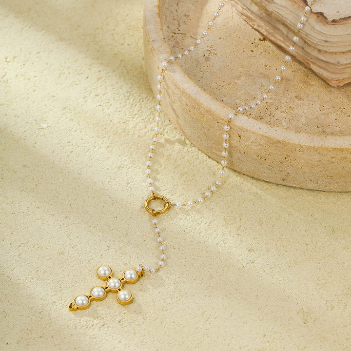 ELEGANT MINI PEARL NECKLACE